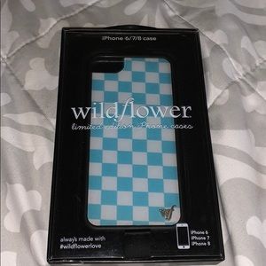 BLUE CHECKERED IPHONE 6/6S/7/8 & SE 2020